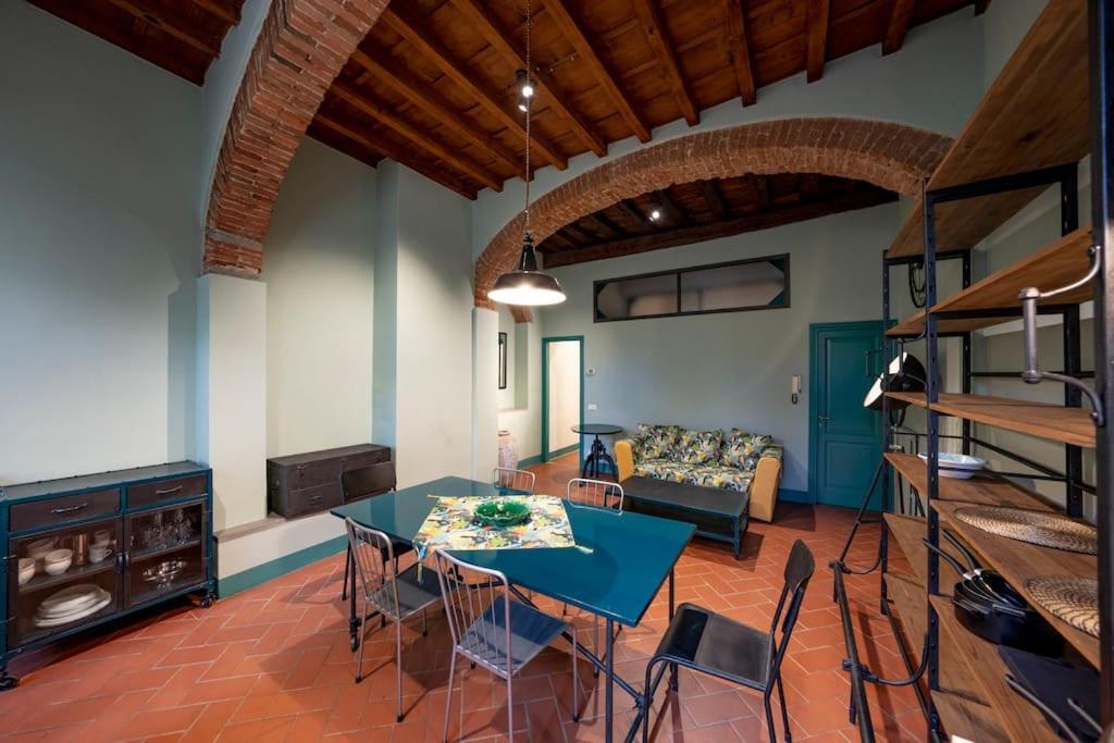 Raffinato Trilocale San Frediano Apartment ฟลอเรนซ์ ภายนอก รูปภาพ