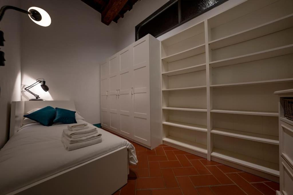 Raffinato Trilocale San Frediano Apartment ฟลอเรนซ์ ภายนอก รูปภาพ